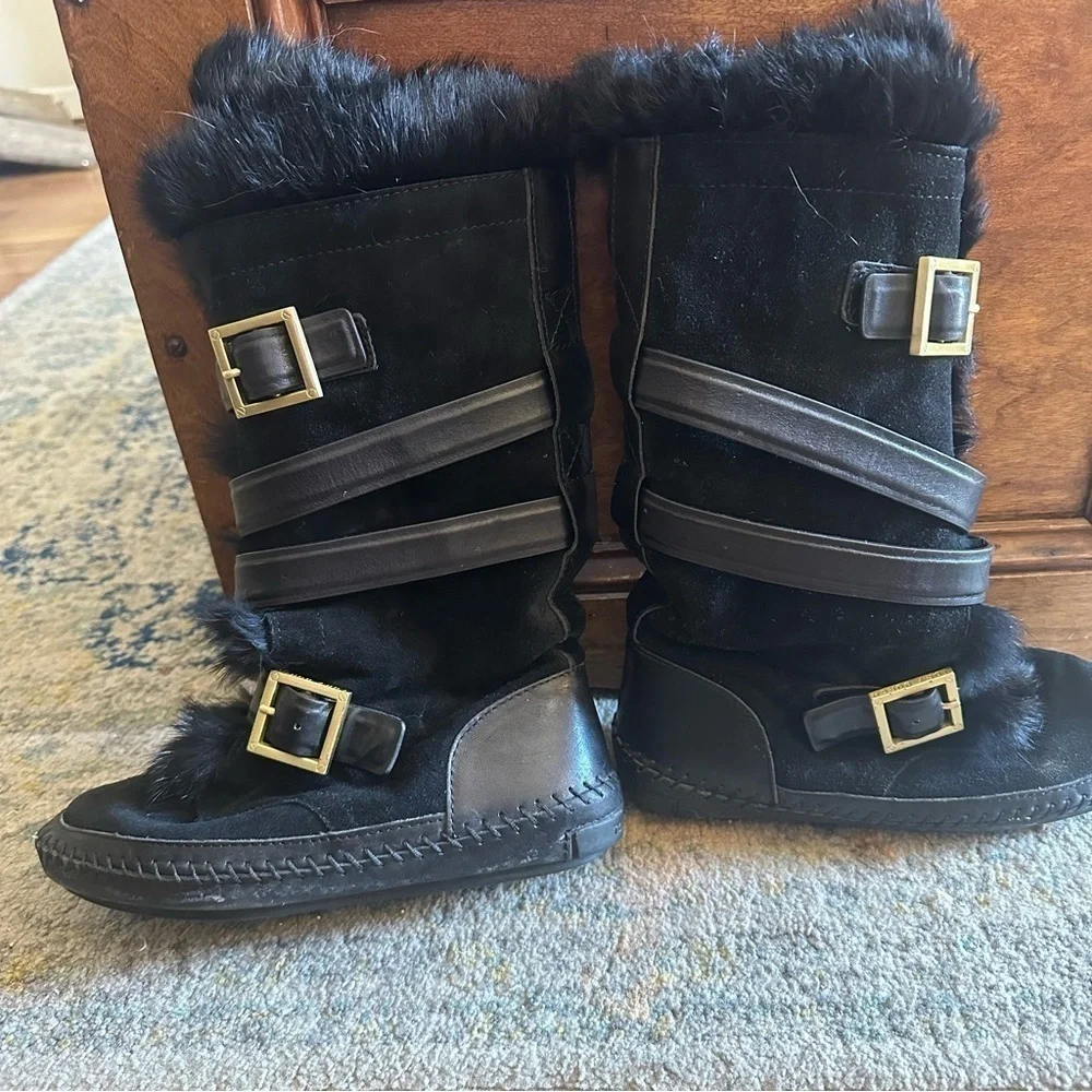 Tory Burch Size 6.5 Jaden Rabbit Fur Suede Leather Boots Black